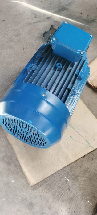 Silnik elektryczny 3 fazowy 11kw 2920 obr/min