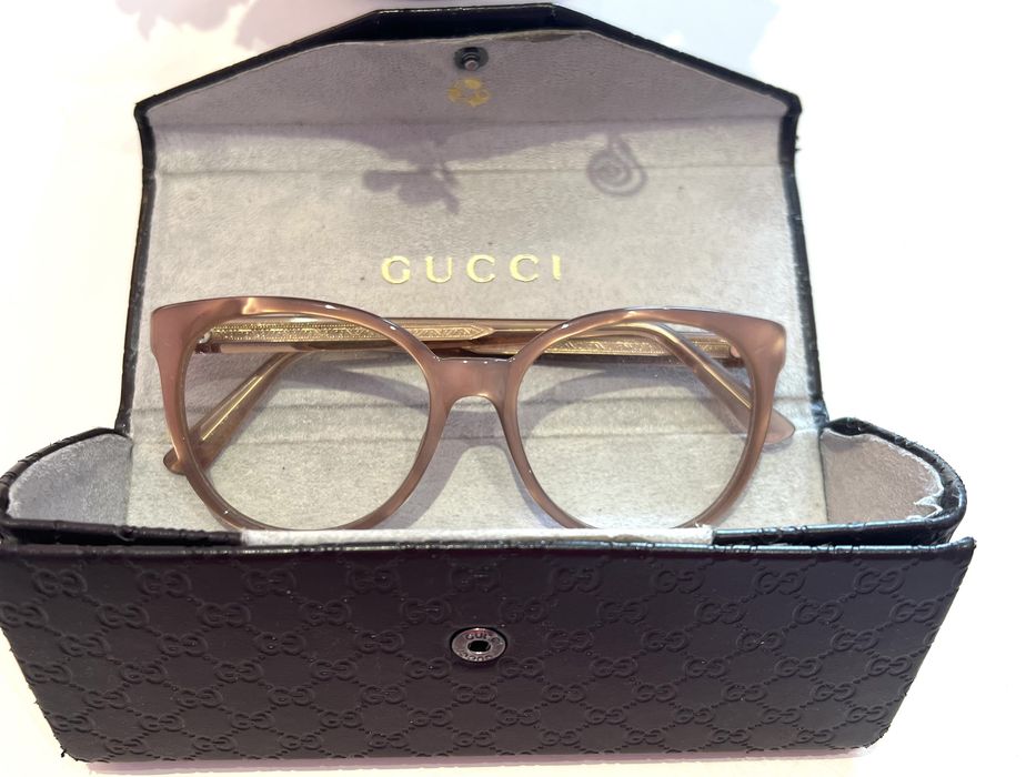 Óculos de leitura  como novos marca Gucci