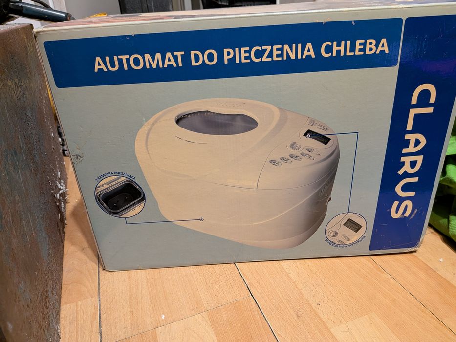 Nowy automat do pieczenia chleba Clarus