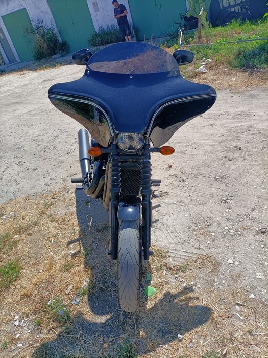 Harley Davidson .