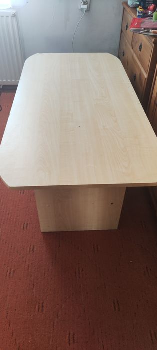Stolik kawowy o wymiarach 120x60x52 cm