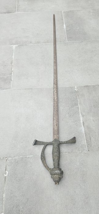 Espada decorativa