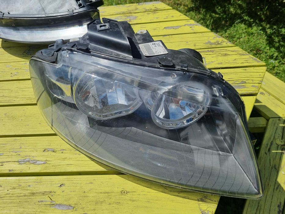 AUDI A3 8P (03-08)- LAMPY przednie przód LEWA i PRAWA oryginalne AL