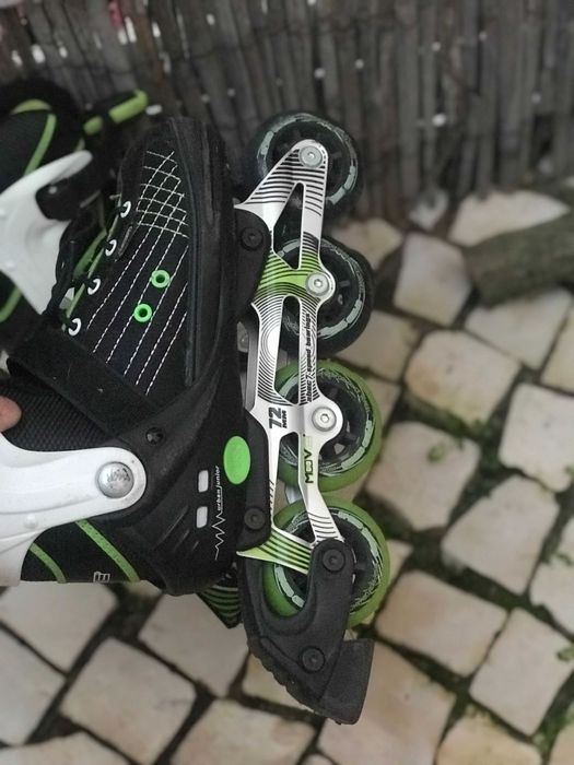 Patins em linha ajustáveis