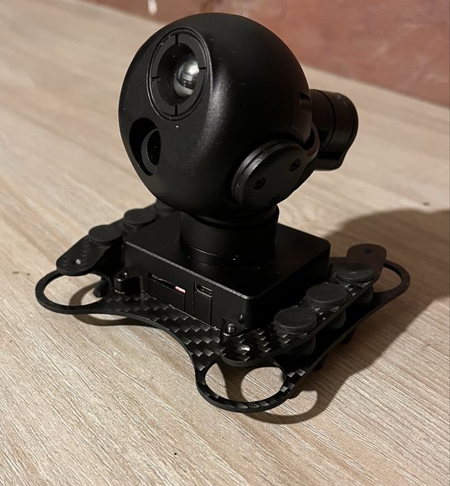 Topotek DHU290G609 двоканальна камера