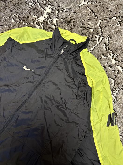 Вінтажна вітровка Nike