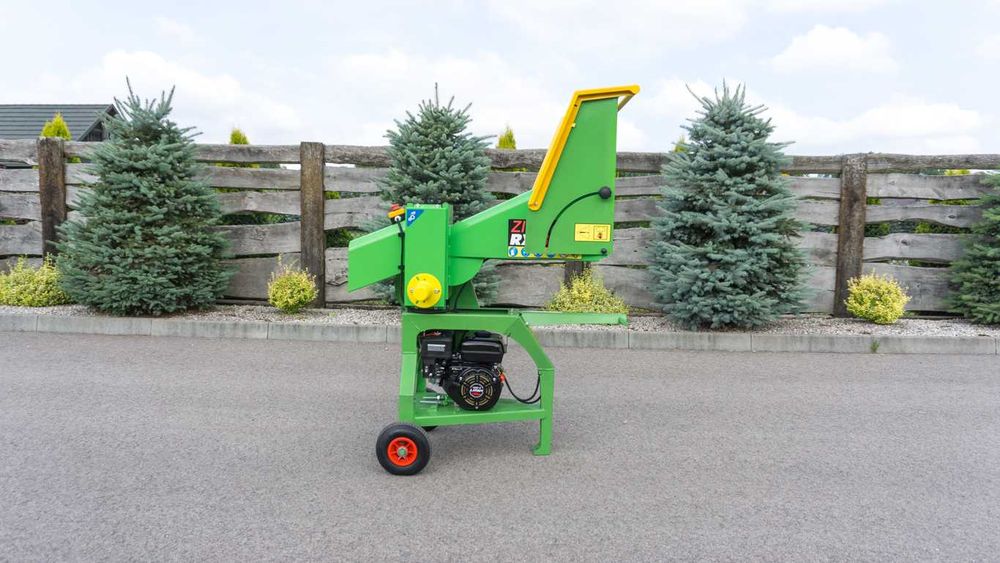 rębak SPALINOWY 7KM == rozdrabniacz ogrodowy