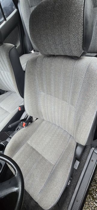 Bancos e Quartelas Toyota Corolla 1.3 EE90