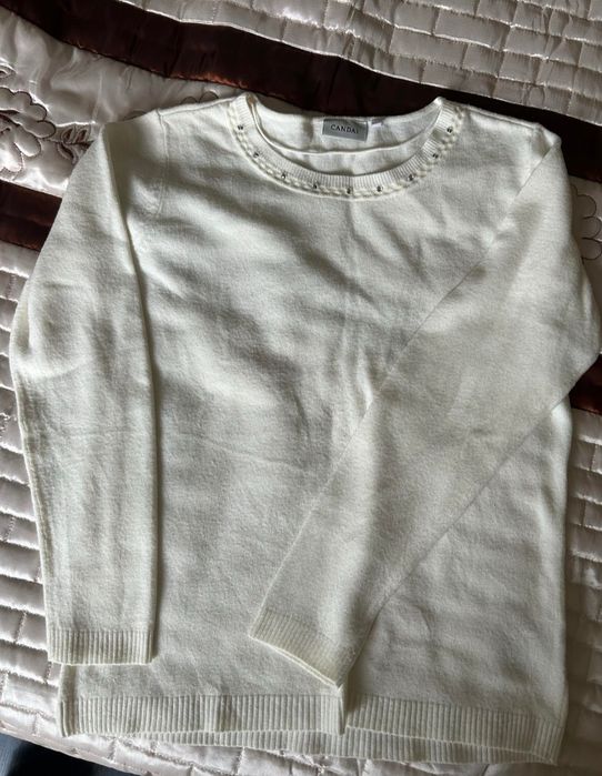 Sweter kolor śmietankowy