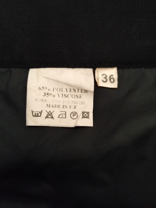 Blazer e Saia Traje Académico Feminino – FCT NOVA | A Batina | Muito Bom Estado