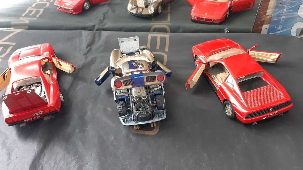 Coleção de Carros Miniatura