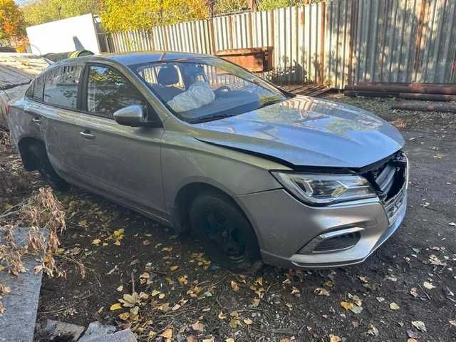 MG 5. 2022 року. 1.5 бензин. після дтп