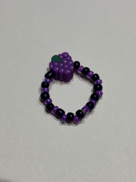 handmade pierścionek winogrono