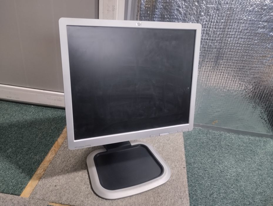 Монітор HP діагональ 19