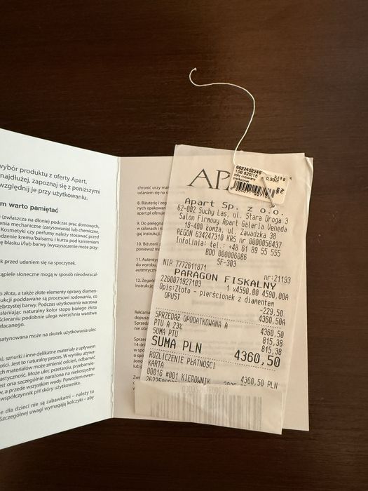 Pierścionek zaręczynowy APART