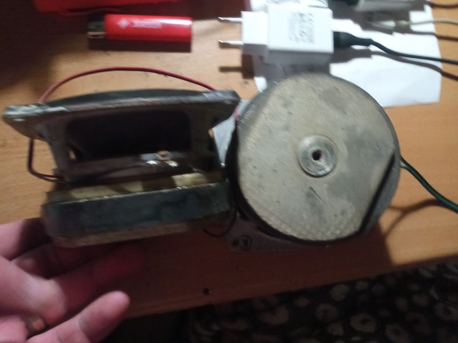 Дінаміки продам різні