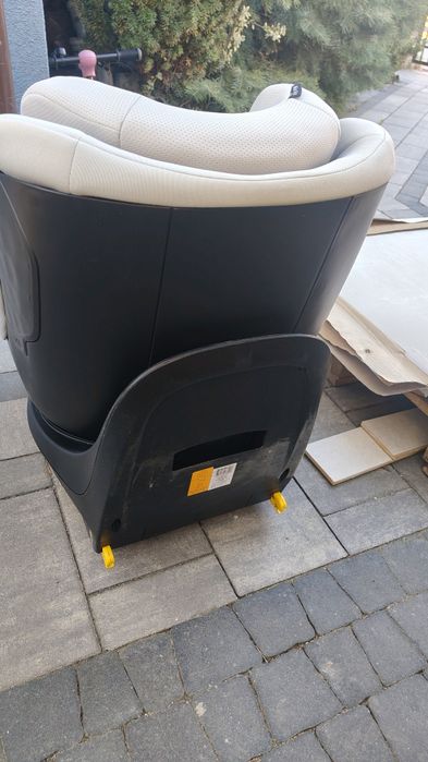 Fotelik samochodowy Maxi Cosi mika Eco 360