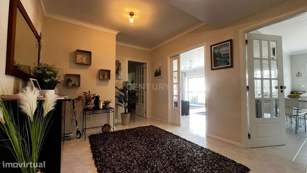 Apartamento T2 com Varanda e Vista em Viana do Castelo