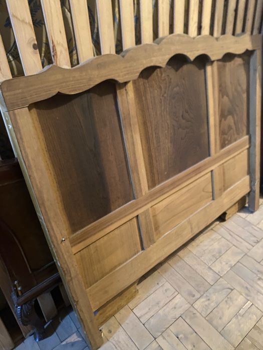 Conjunto de 3 Camas em Madeira Maciça (2 Solteiro + 1 Casal)