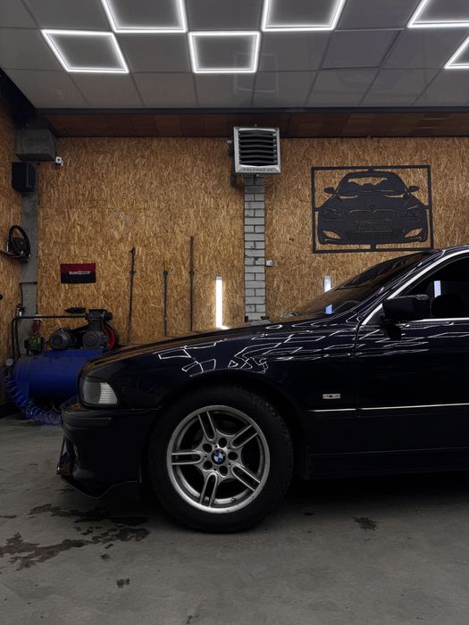 BMW E39 M-Style M52B25