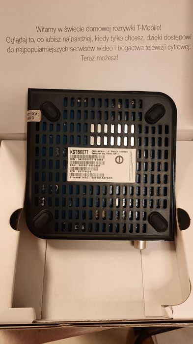 KSTB6077 TV BOX DVBT2 Android