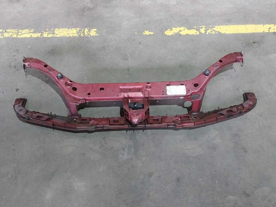 Frente de Fibra Ford Focus MK1 2002