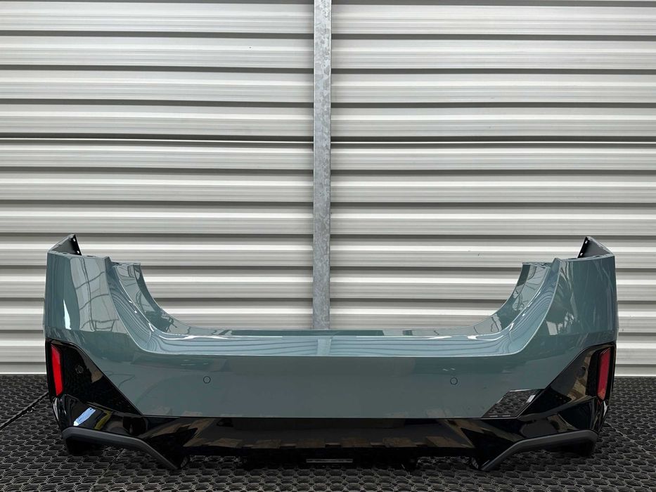 BMW 5 G60 G61 Бампер задній