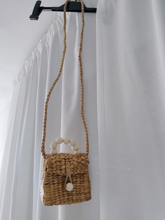 Słomiana torebka mini Boho z Bali