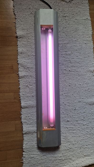 Lampa akwarystyczna