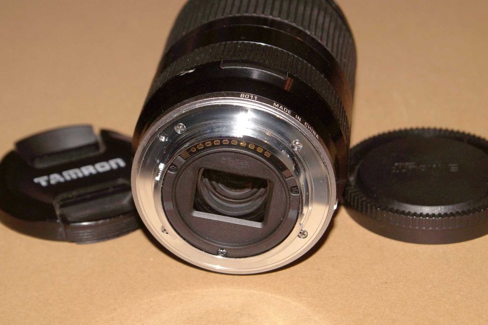 Tamron AF 18-200mm f/3.5-6.3 E-Mount Sony