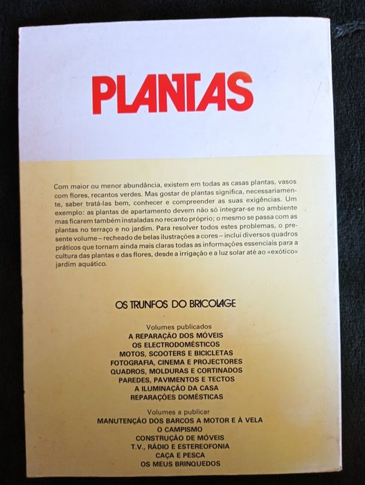 Plantas em casa no terraço e no jardim Macella Cordami 1977 Muito raro