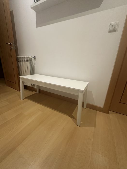 Banco corrido Ikea Sigurd