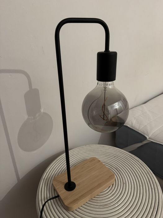 Candeeiro mesa IKEA preto/bambu437279435733094402