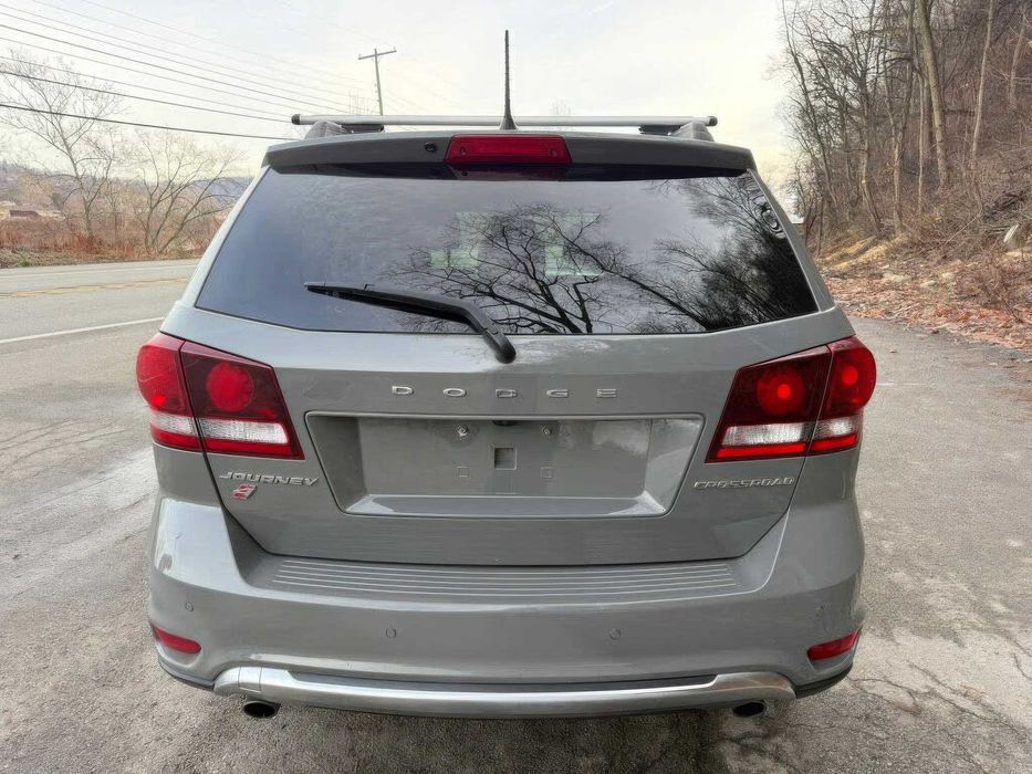 Dodge Journey Crossroad      2019