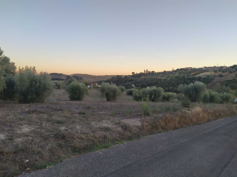 Terreno misto para construção