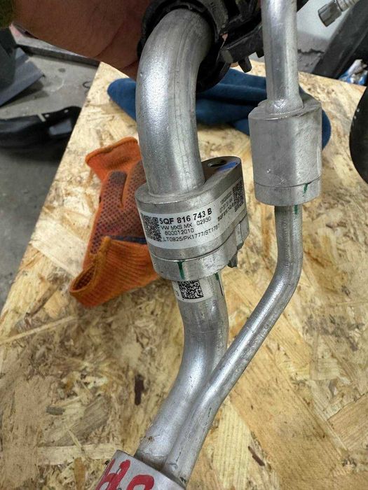 Трубки кондиціонера Volkswagen Tiguan 2 2017-2024рік, Тігуан 2