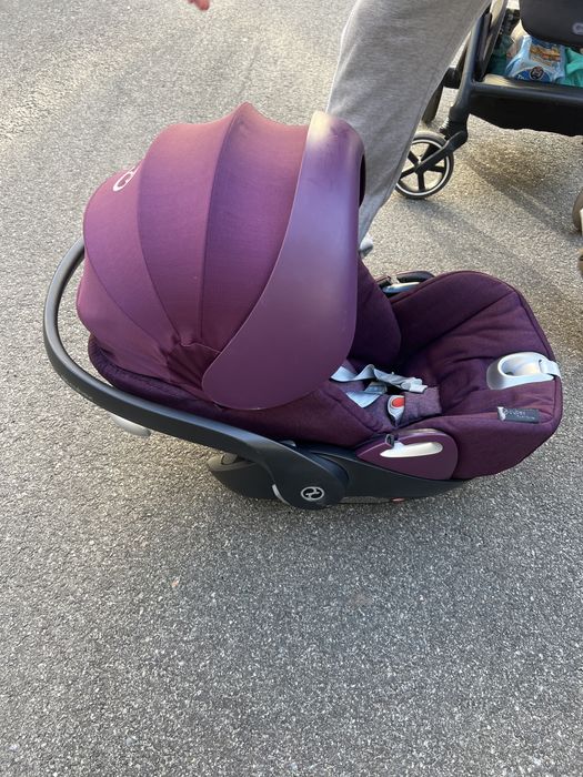 Автокрісло Cybex з базою isofix