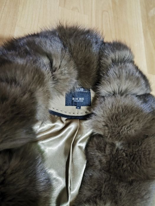 Пальто женское с натуральным мехом