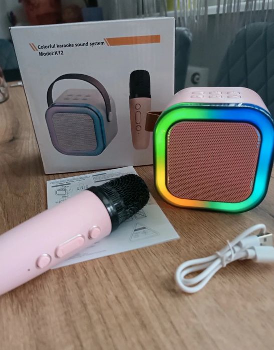 Mini karaoke, głośnik z mikrofonem
