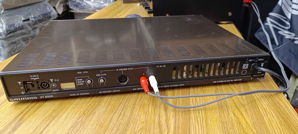 AM/FM тюнер GRUNDIG ST 6000 ( ТОП модель)