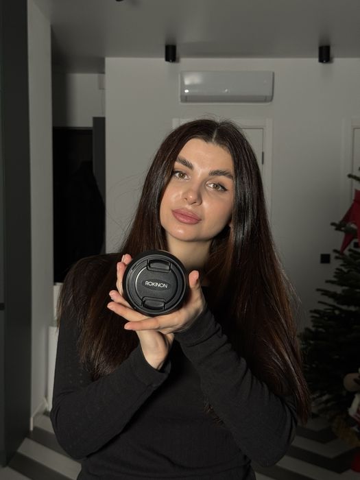 Обʼєктив Samyang AF 35 mm від Діани Чхаідзе