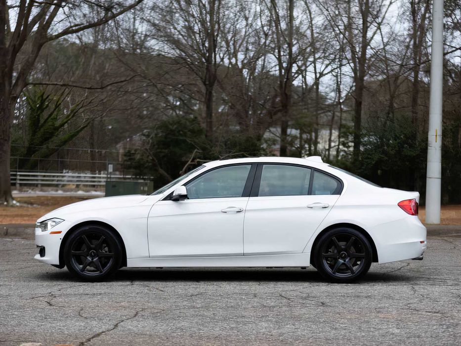 BMW 3 Series 328i      2015