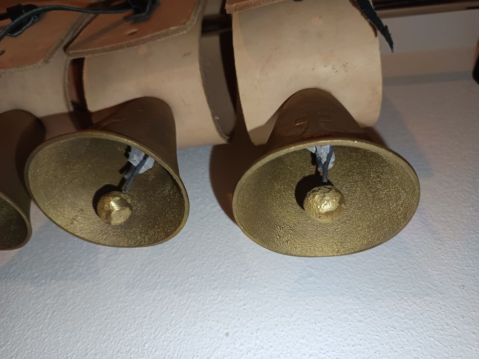 Campainhas N°9 com coleira