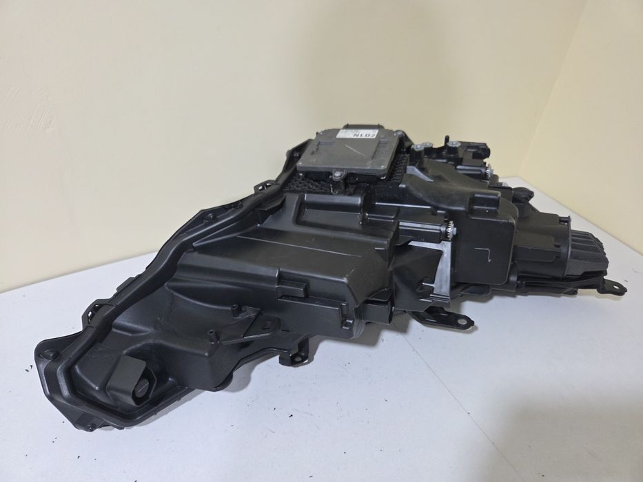 Фара ліва Lexus NX 2022-2026 Triple Led USA