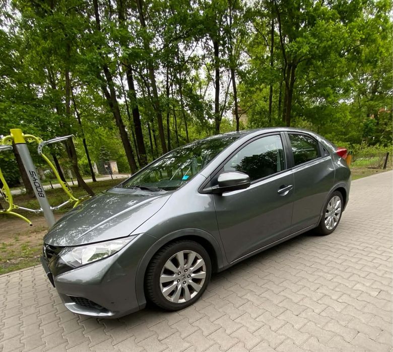 Honda Civic rok 2013 silnik 1.8 benzyna Automat