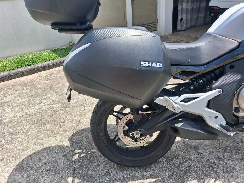 Moto CF 650 MT limitada para carta A2