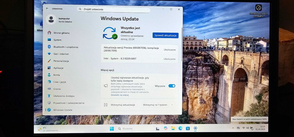 DELL 15,6/HD/16GB/512ssD/Win11/HDMI/WIFI/Bluetooth/Bateria7godzin