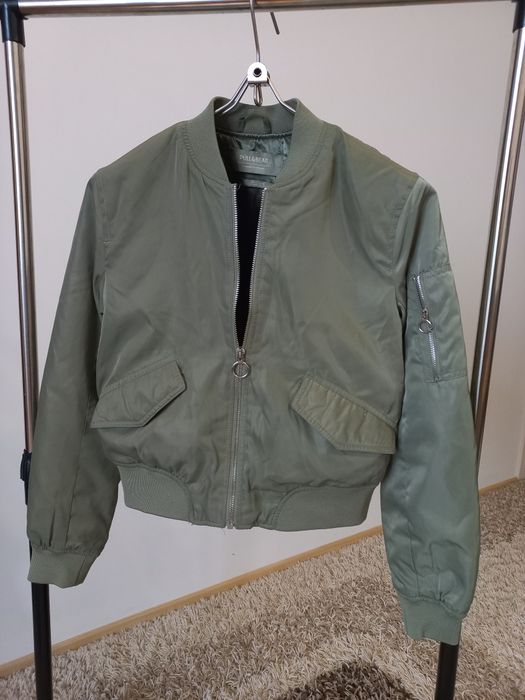 Куртка жіноча  .