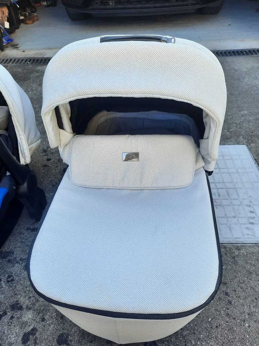 Trio RIKO QUBUS + extras + base isofix auto RIKO