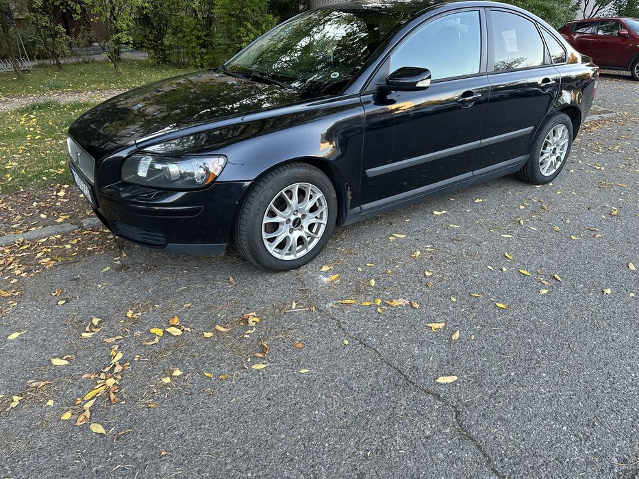 Volvo S40